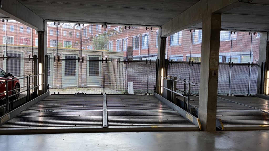 Garageplaats nr. 7 voorkant.jpeg